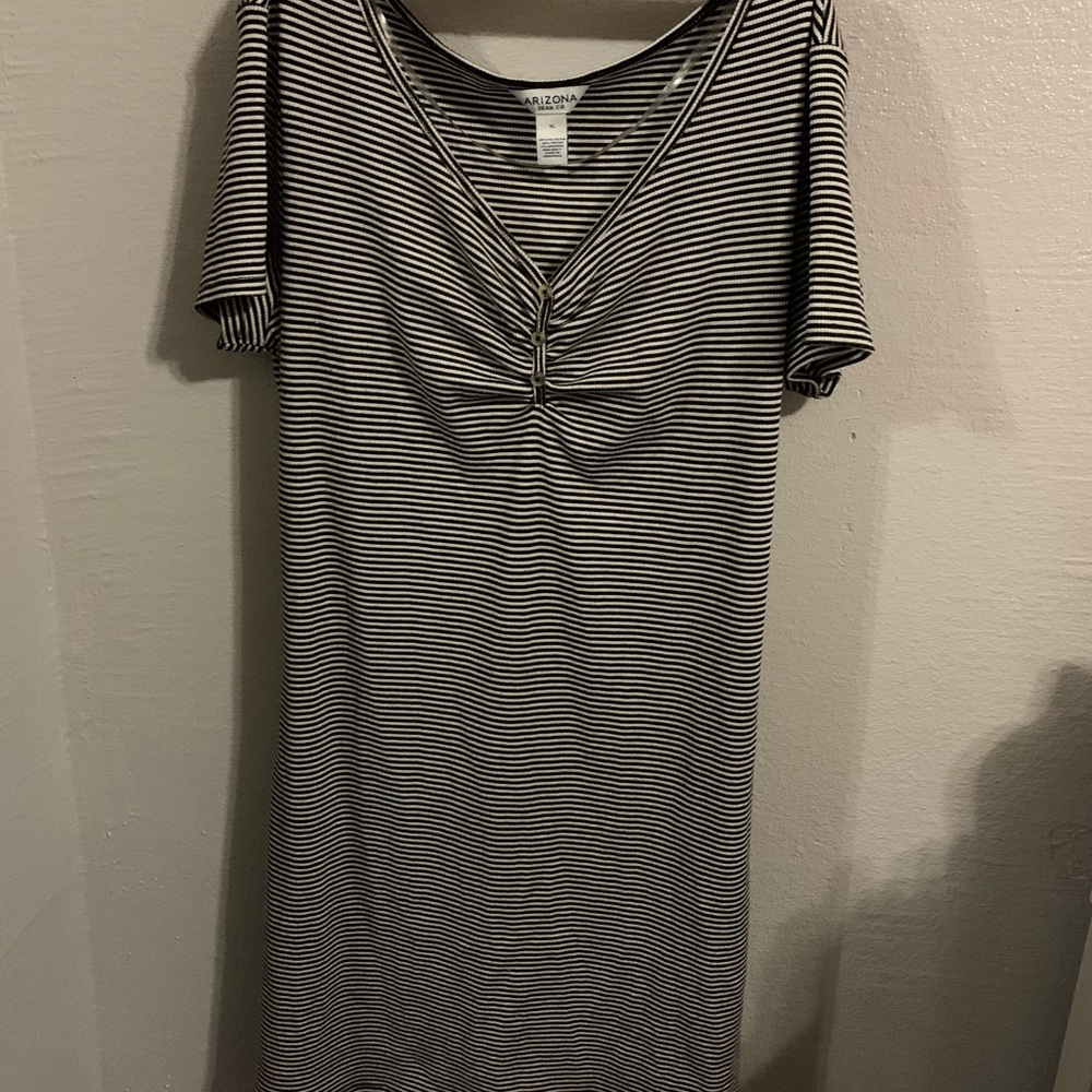 Black and white t shirt dress